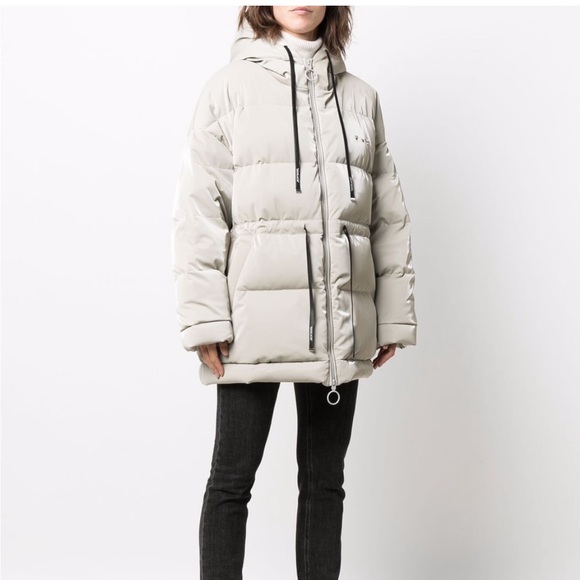 Off White Velvet Effect Puffer - Picture 7 of 11